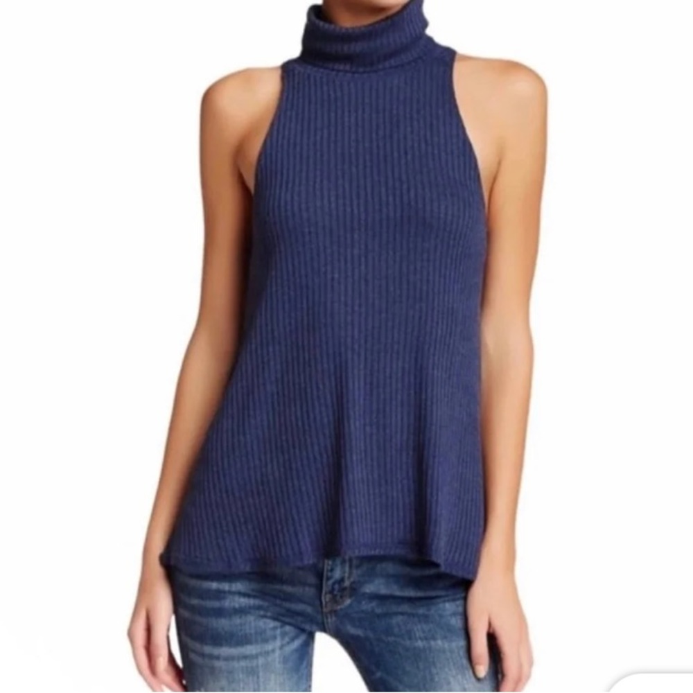 We The Free Sleeveless Ribbed Turtleneck Tank Tee